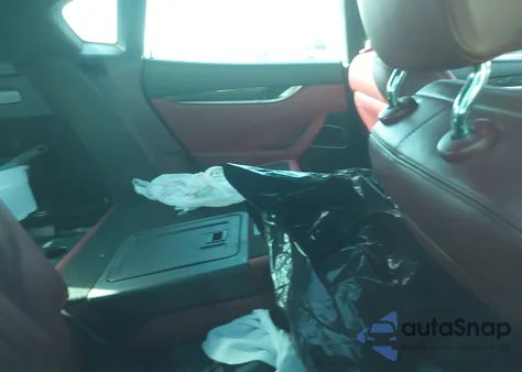 2017 Maserati Levante S из США, поврежденный, VIN ZN661YUS1HX236191